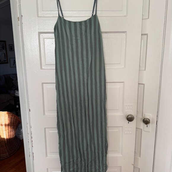 Amuse Society - Hidden Cove Maxi Dress (green / grey / sage stripe) - beachy - M - Picture 2 of 11